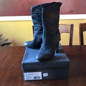 VC-Cassandra cuffed boots
